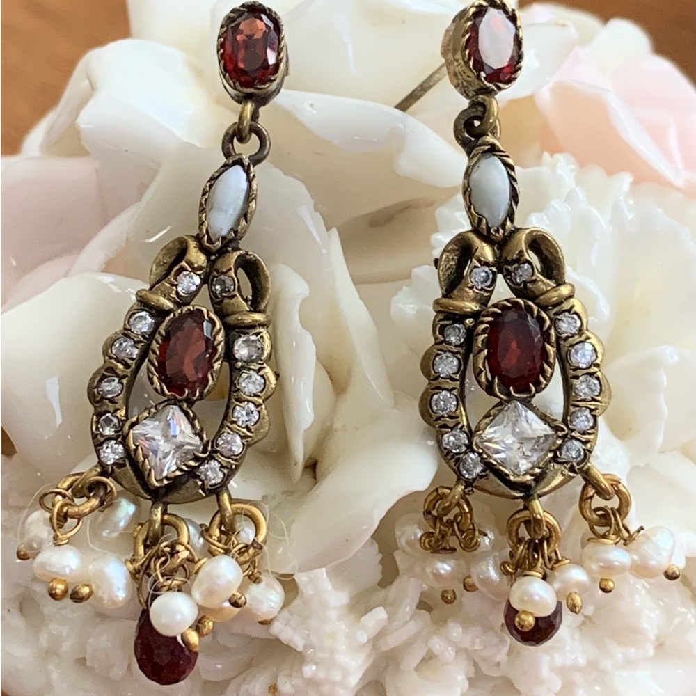Vintage * Beautiful India Garnet Pearl & CZ Chandelier Dangle Earrings
